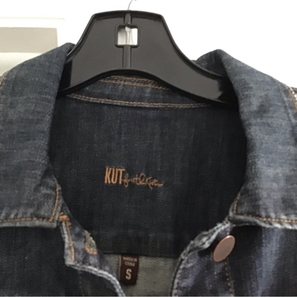 KUT from the Kloth Helena Denim Jacket - Picture 6 of 10
